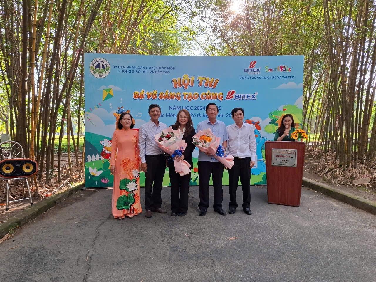 hoc-mon-270-th i-sinh-tham-gi a-hoi-thi-quot -be-ve-sang-ta o-3.jpg