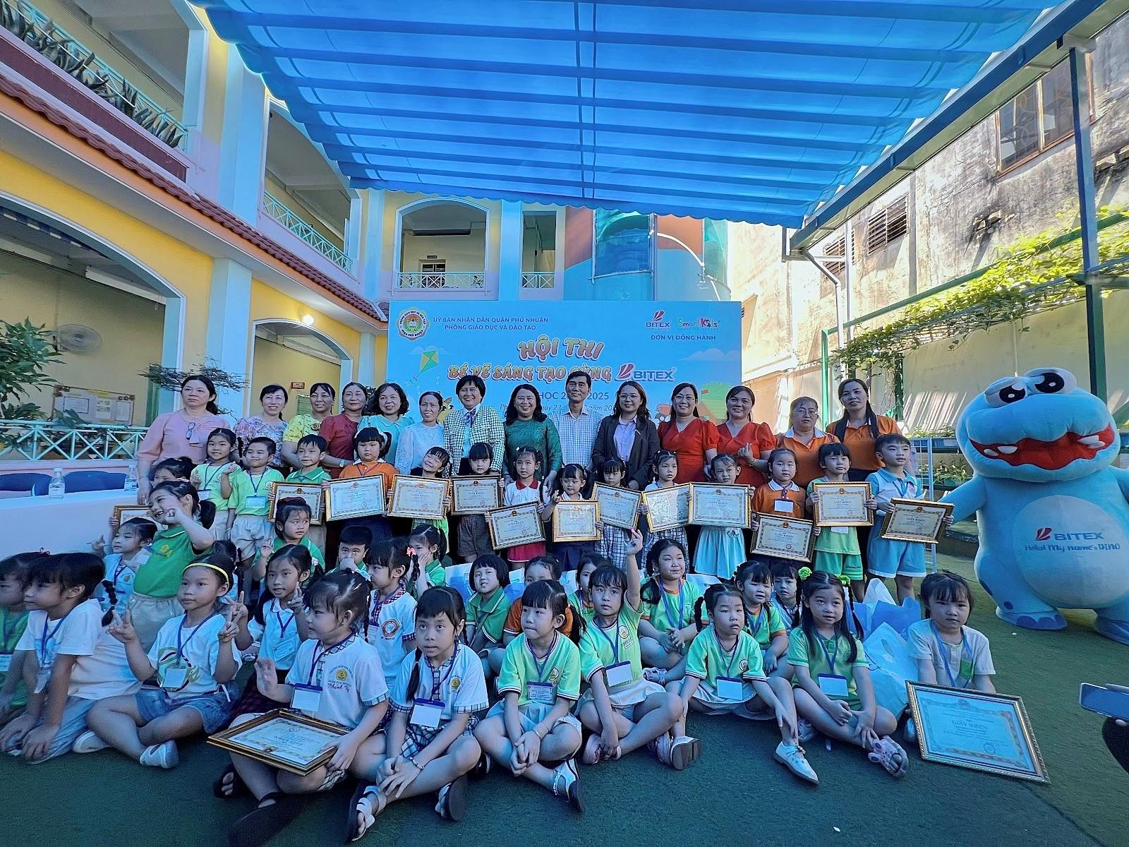 hoi-thi-be-ve- sang-tao-cung- bitex-khoi-day -dam-me-hoi-ho a-tai-vong-thi -cap-quan-phu- nhuan-2.jpg